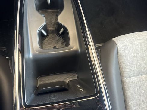 New 2026 Volkswagen ID.4 Pro RWD image 15