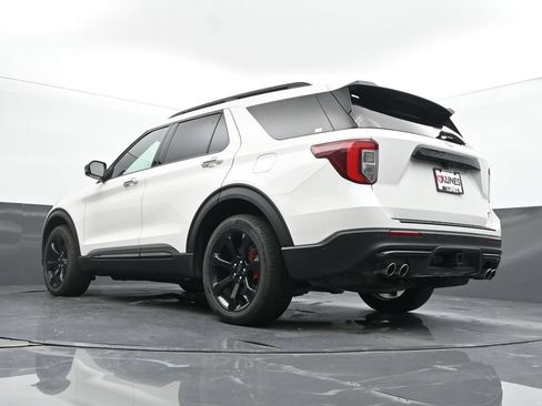 Used 2021 Ford Explorer ST w/ Equipment Group 401A AWD/4WD image 29