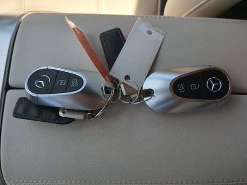 Used 2023 Mercedes-Benz C 300 Sedan image 26