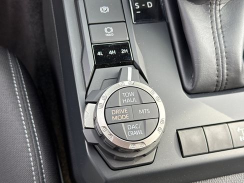 New 2025 Toyota Tacoma TRD Off-Road image 27