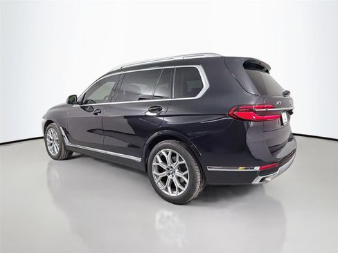 Certified 2026 BMW X7 xDrive40i w/ Climate Comfort Package AWD/4WD image 7
