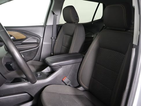 Used 2020 GMC Terrain SLE image 24