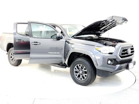 Used 2023 Toyota Tacoma SR5 image 9