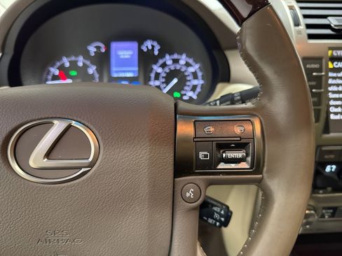 Used 2015 Lexus GX 460 image 24