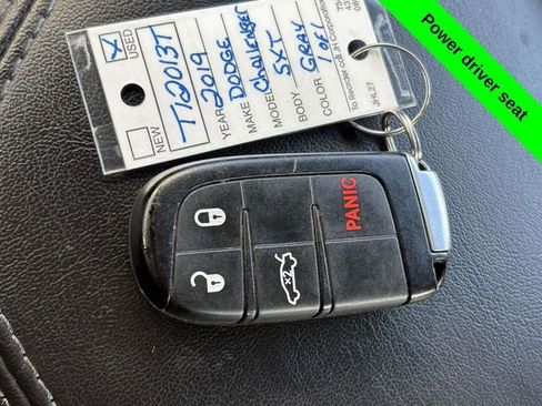 Used 2019 Dodge Challenger SXT RWD image 23