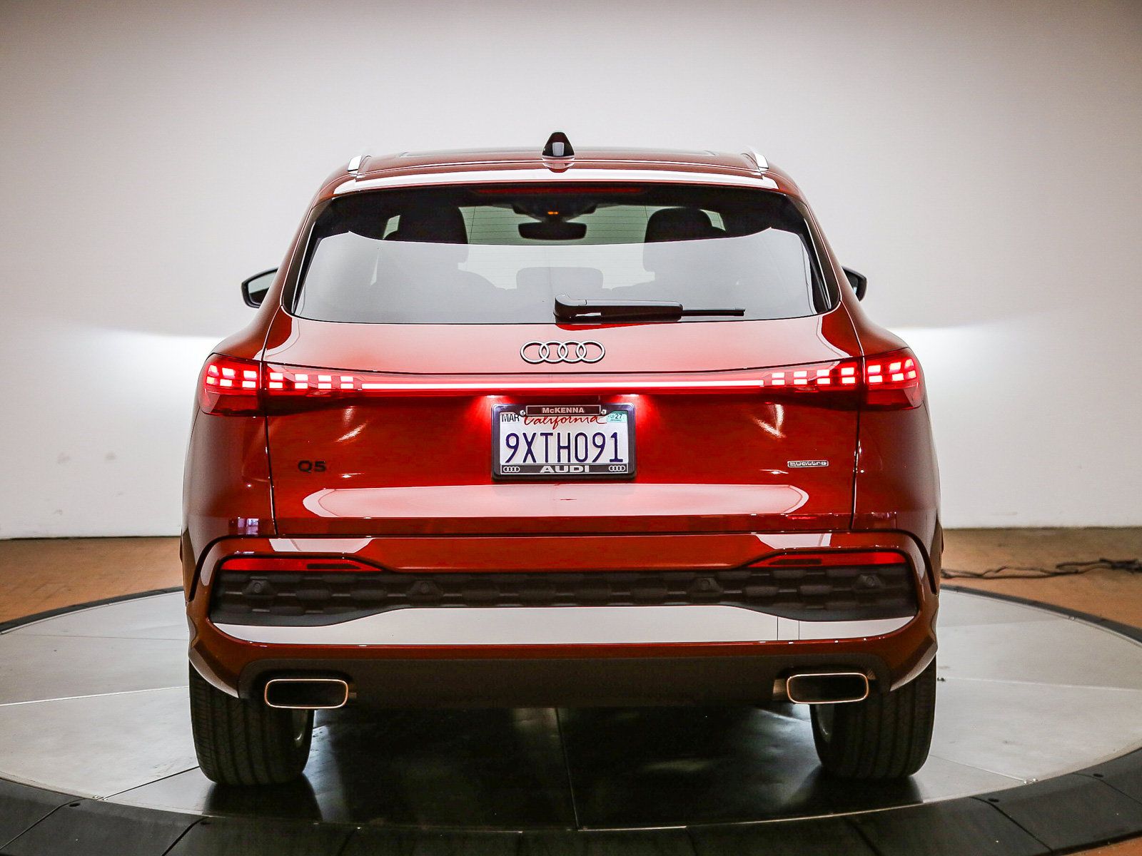 Certified 2025 Audi Q5 Premium Plus AWD/4WD image 6