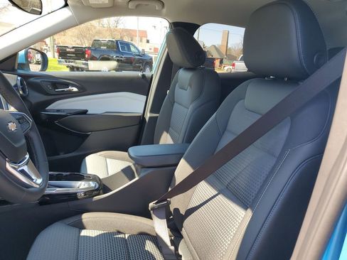 New 2026 Chevrolet Trax LT w/ Driver Confidence Package FWD image 14