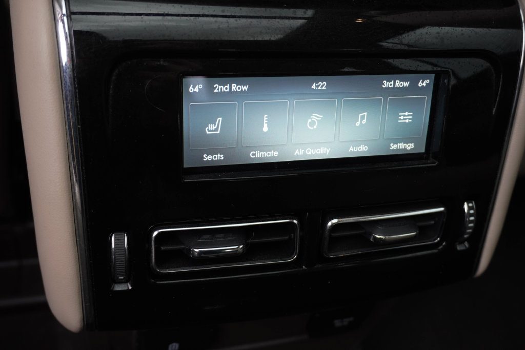 Used 2024 Lincoln Aviator Reserve w/ Jet Package AWD/4WD image 40