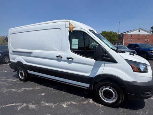 Certified 2026 Ford Transit 250 148 Medium Roof RWD image 29