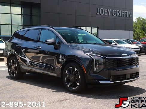 Certified 2026 Kia Sportage SX FWD image 3