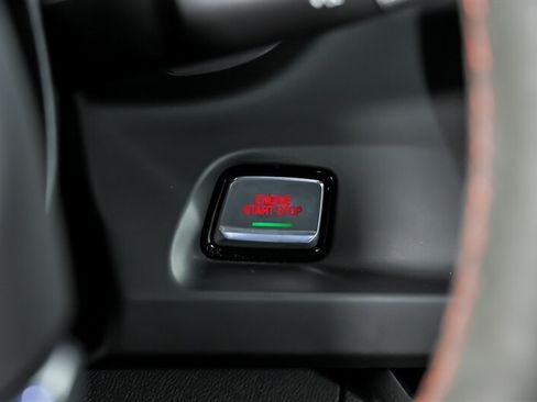 Used 2021 Chevrolet Camaro ZL1 RWD image 27