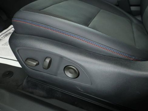 Used 2024 Chevrolet Blazer EV RS image 9