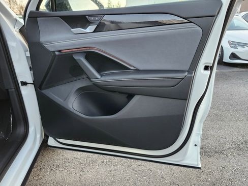 New 2026 Volkswagen Tiguan SE R-Line image 13