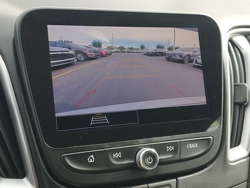 Used 2023 Chevrolet Malibu LT FWD image 25