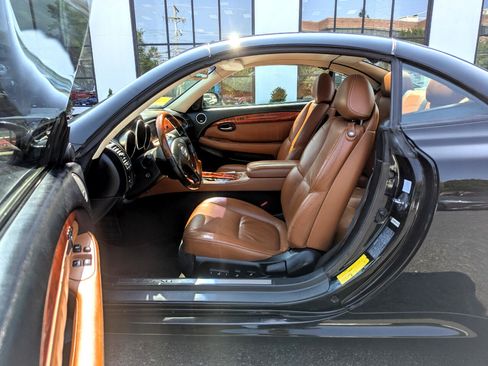 Used 2004 Lexus SC 430 Convertible image 12