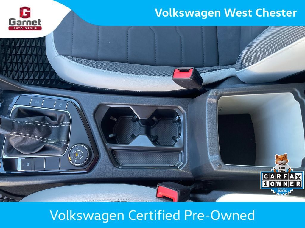 Certified 2025 Volkswagen Taos SE AWD/4WD image 20