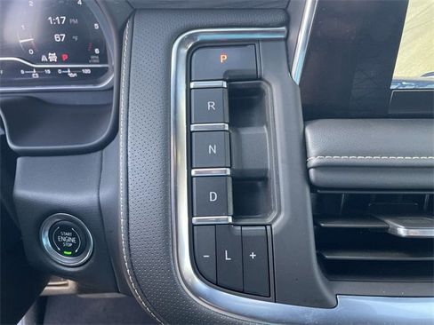 Used 2023 GMC Yukon SLT image 15