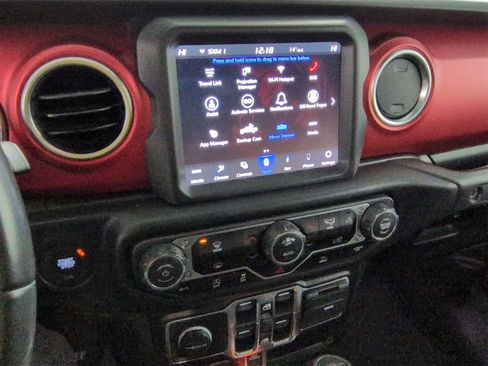 Certified 2022 Jeep Gladiator Rubicon image 27