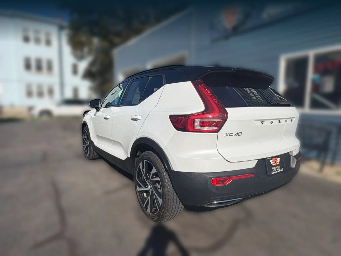 Used 2019 Volvo XC40 T5 R-Design AWD/4WD image 5