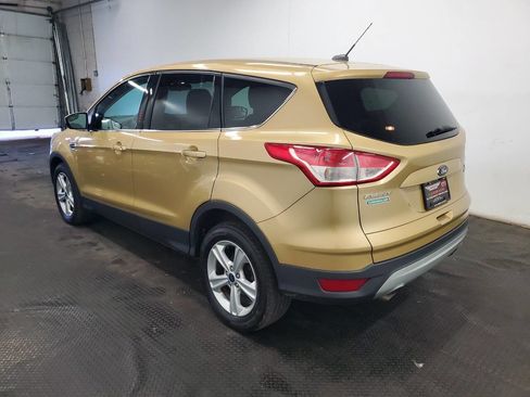 Used 2015 Ford Escape SE image 5