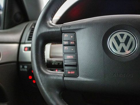 Used 2008 Volkswagen Touareg V10 TDI image 51