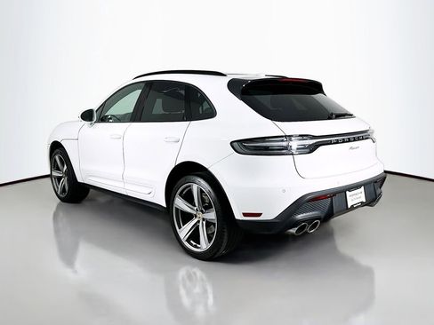 Certified 2024 Porsche Macan AWD/4WD image 3