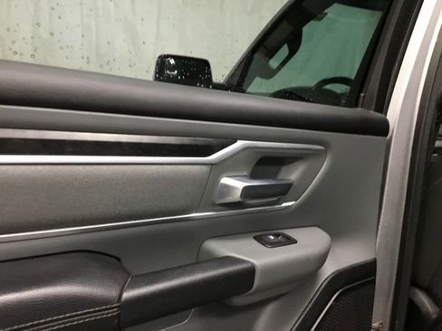 Used 2021 RAM 1500 Big Horn AWD/4WD image 14