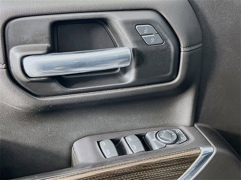 Used 2019 Chevrolet Silverado 1500 LT w/ All-Star Edition image 9