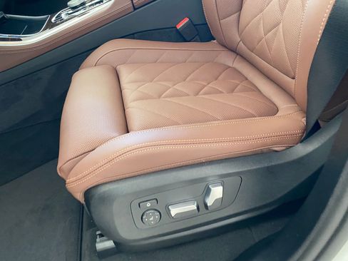 New 2026 BMW X5 xDrive40i AWD/4WD image 13