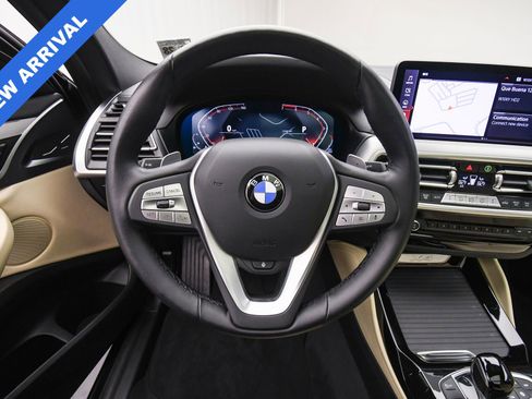 Used 2023 BMW X4 xDrive30i w/ Convenience Package image 14