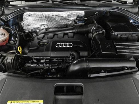 Used 2018 Audi Q3 2.0T Premium Plus w/ Premium Plus Package image 23