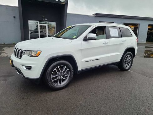 Used 2021 Jeep Grand Cherokee Limited AWD/4WD image 2