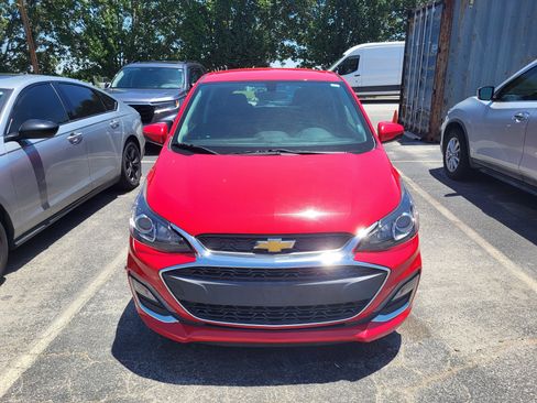 Used 2022 Chevrolet Spark LT FWD image 2