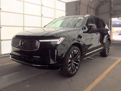 Used 2025 Volvo XC90 B6 Plus AWD/4WD image 1
