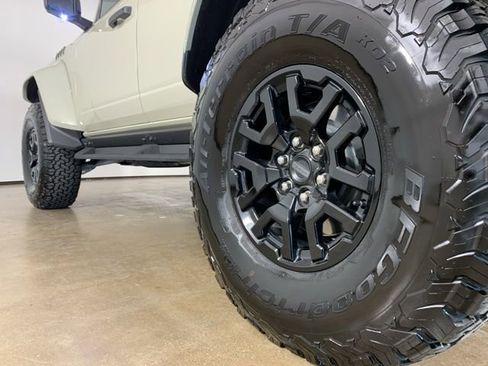 Used 2025 Ford Bronco Raptor w/ Interior Carbon Fiber Pack image 17