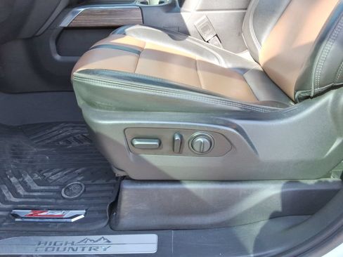 Certified 2021 Chevrolet Silverado 3500 High Country w/ Z71 Off-Road Package AWD/4WD image 26