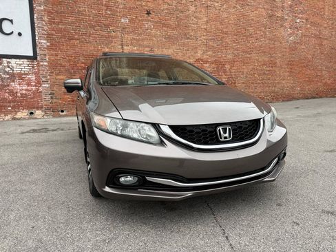 Used 2014 Honda Civic EX-L image 2