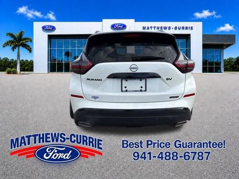 Used 2024 Nissan Murano SV w/ SV Midnight Edition Package FWD image 5
