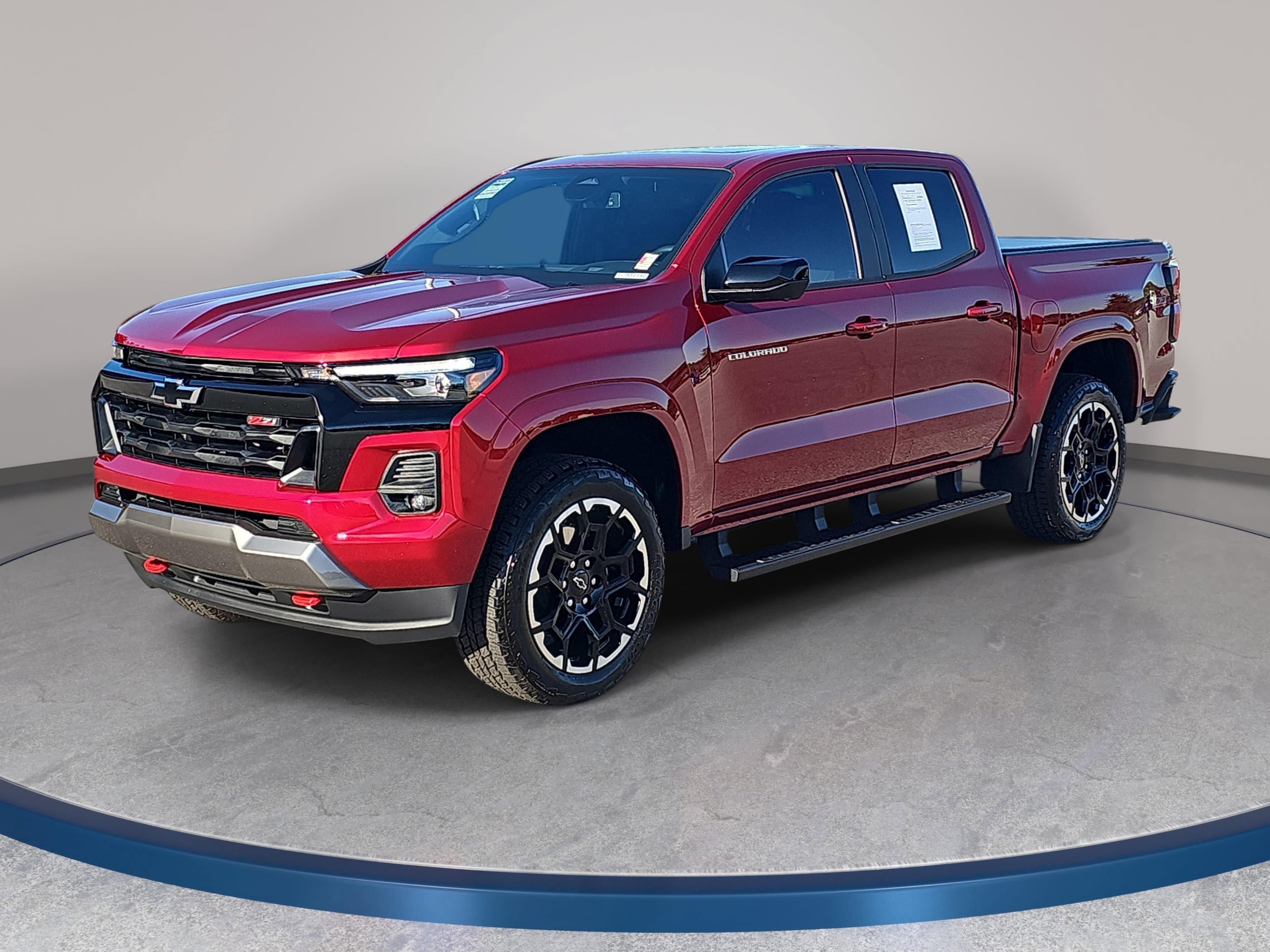 Used 2026 Chevrolet Colorado Z71 w/ Technology Package AWD/4WD image 1