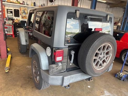 Used 2014 Jeep Wrangler Sport w/ Quick Order Package 23S AWD/4WD image 5