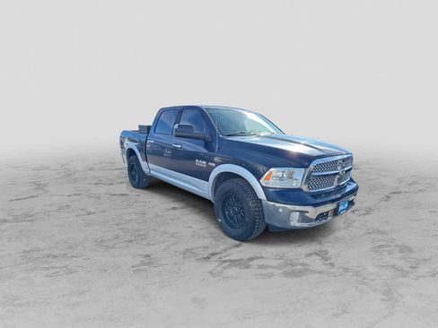 Used 2014 RAM 1500 Laramie w/ Convenience Group image 2