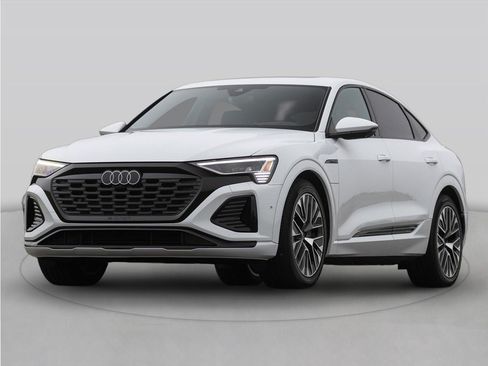 Used 2024 Audi Q8 e-tron Prestige w/ Prestige Package AWD/4WD image 1