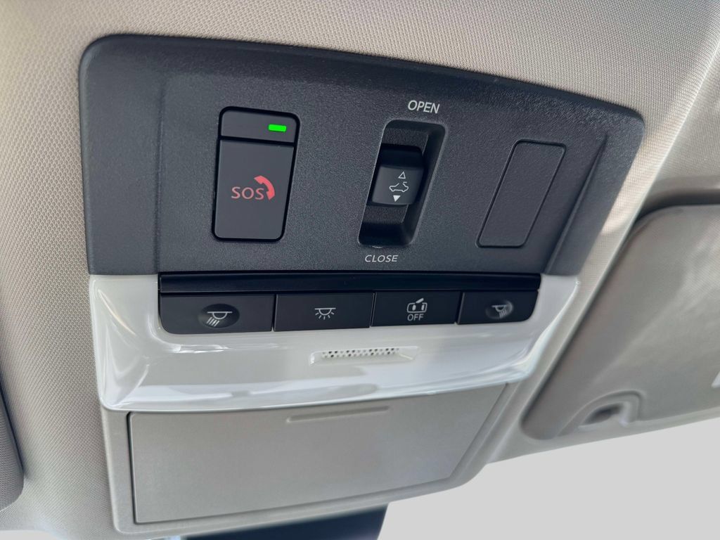 Certified 2025 Nissan Altima 2.5 SL FWD image 30