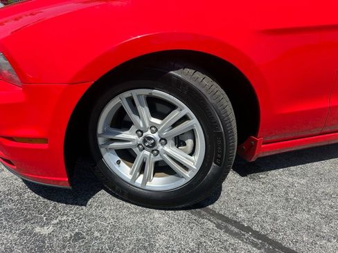 Used 2014 Ford Mustang Convertible w/ Equipment Group 102A RWD image 32