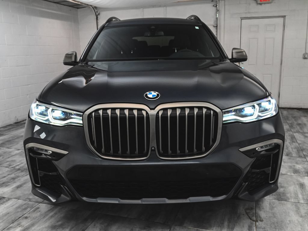 Used 2021 BMW X7 M50i w/ Cold Weather Package AWD/4WD image 2