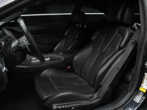 Used 2013 BMW M6 Coupe image 14