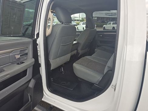 Used 2019 RAM 1500 Big Horn image 21