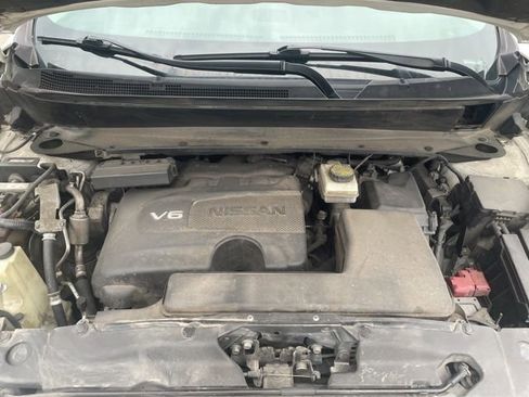 Used 2019 Nissan Pathfinder SV AWD/4WD image 31