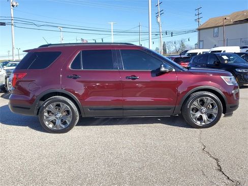 Used 2018 Ford Explorer Sport w/ Equipment Group 401A image 3