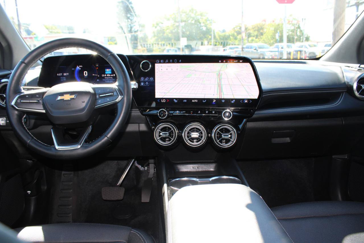 Used 2024 Chevrolet Blazer EV LT AWD/4WD image 10